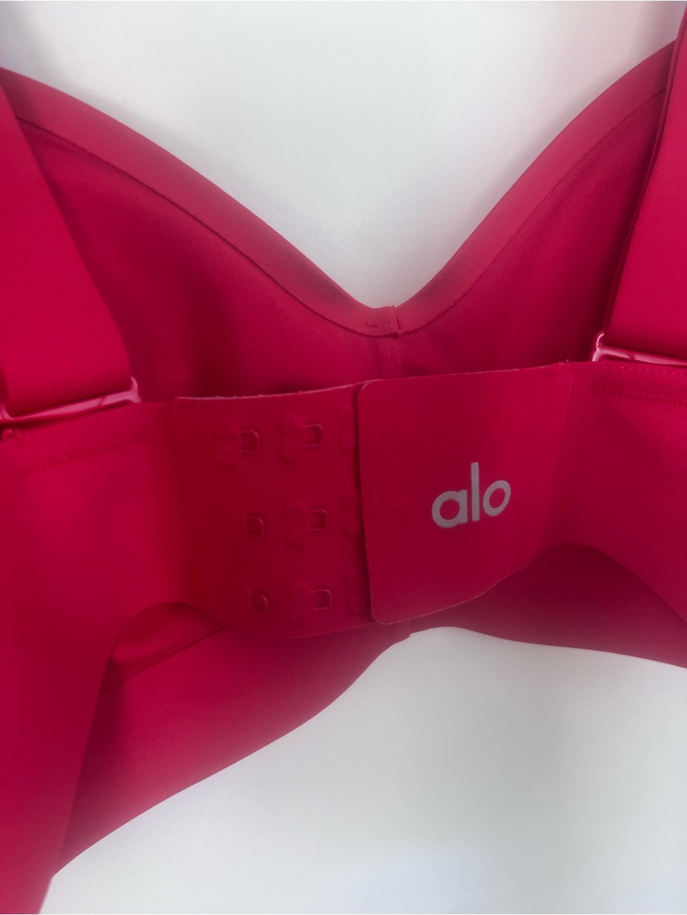 ALO Yoga Sports Bra - Red - Picture 5 of 7